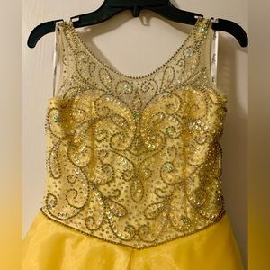 Tiffany girls pageant dress youth size 10. Great condition many stones added.
